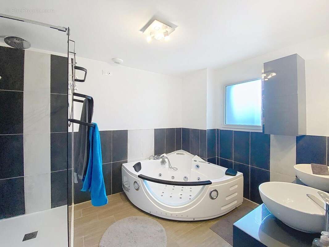 Photo 8 - Maison à DOUVRES-LA-DELIVRANDE