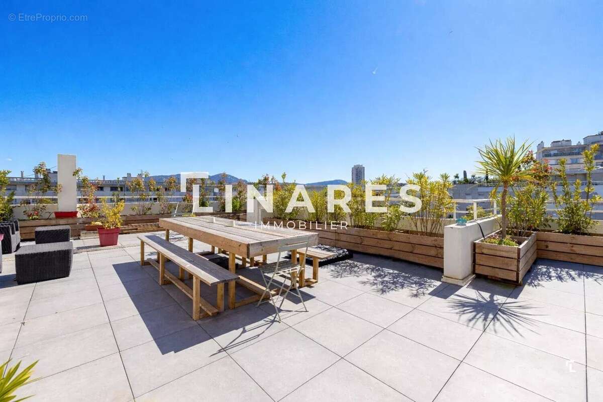 Appartement à MARSEILLE-8E