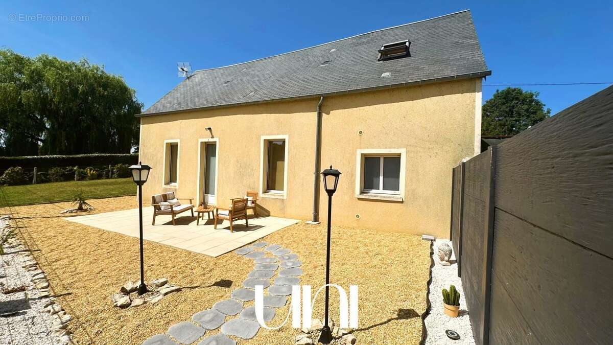 Maison 4 pièces de 82 m2 située à Bayeux - photo 2