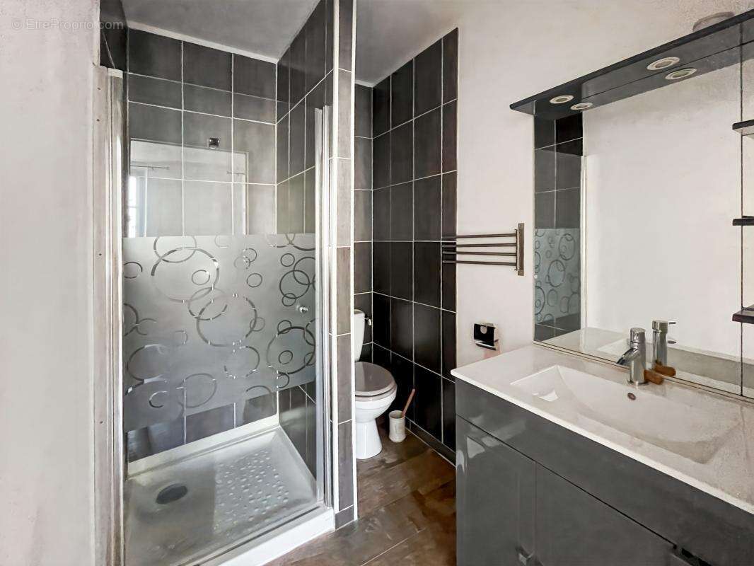 Appartement à PIERREFEU-DU-VAR