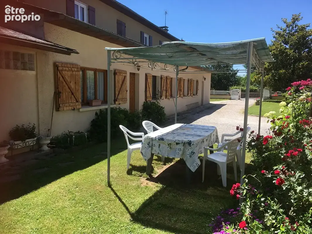 Appartement à SAINT-GENIEZ-D'OLT