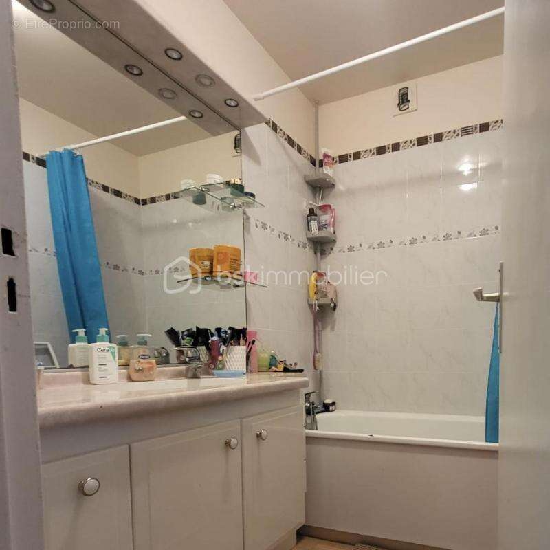 Appartement à COLOMBES