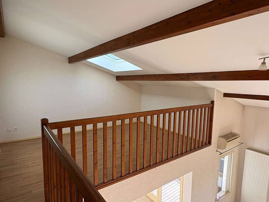 Appartement à BOURG-DE-PEAGE