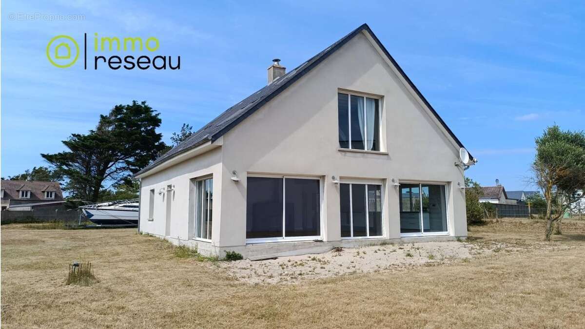 Maison à BRETTEVILLE-SUR-AY