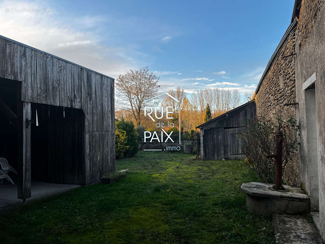 Maison à MONCONTOUR