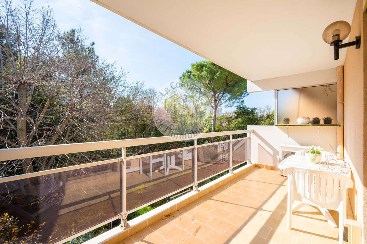 Appartement à MARSEILLE-9E