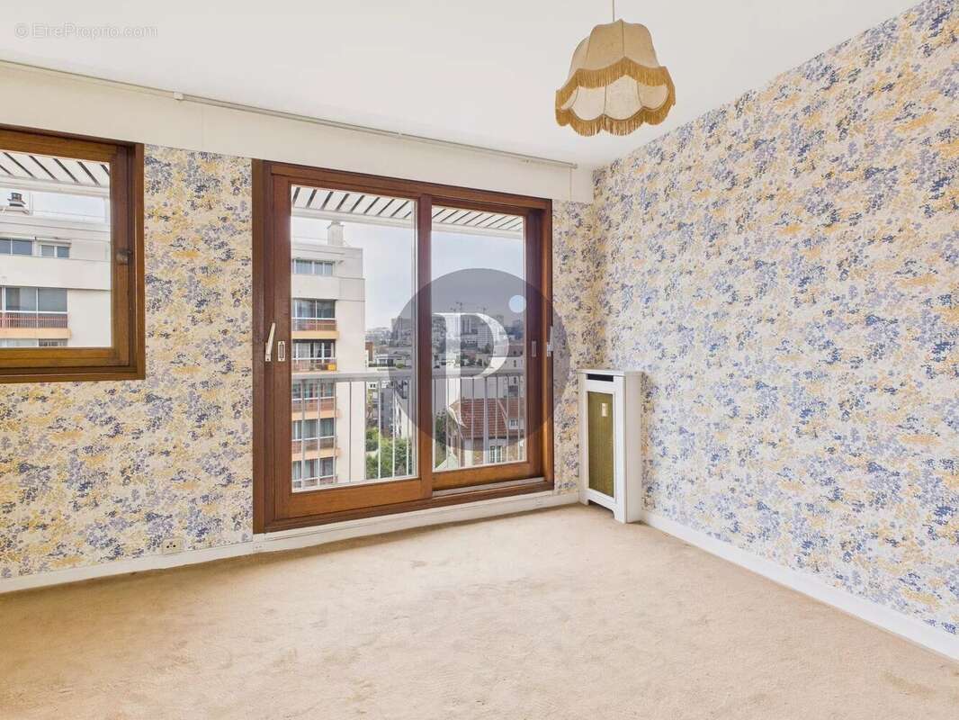 Appartement à BOURG-LA-REINE