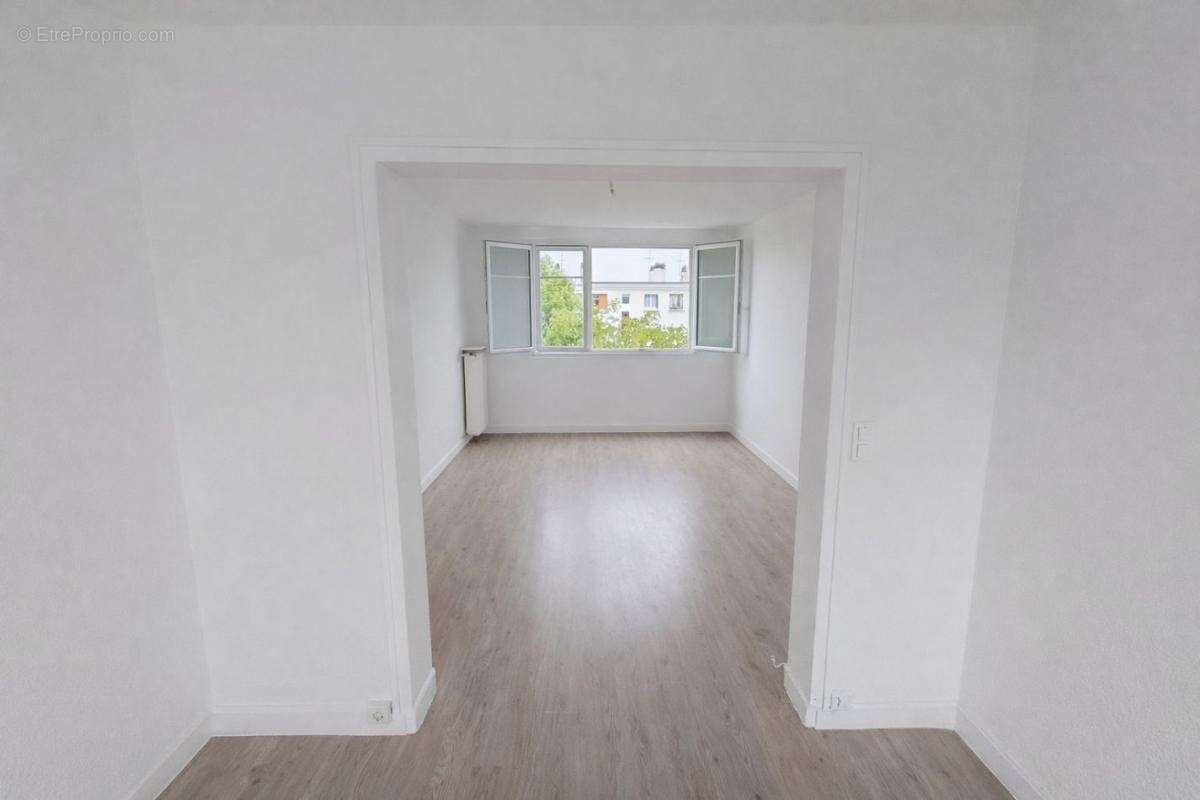 Appartement à CHAMPIGNY-SUR-MARNE