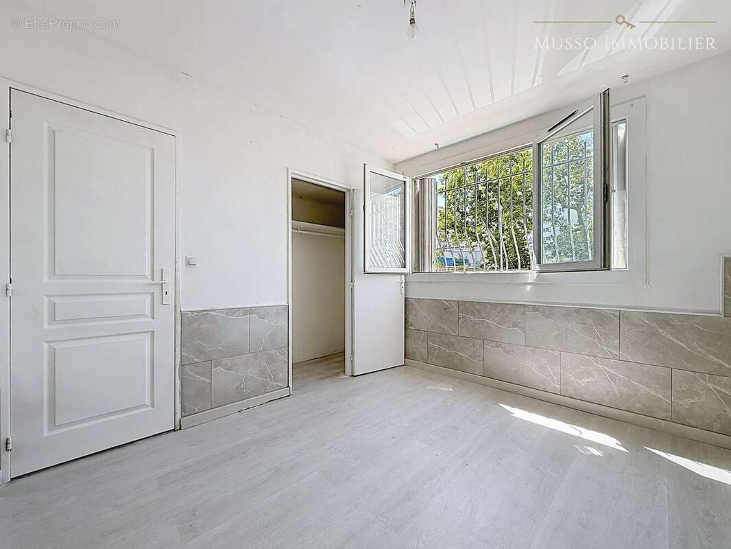 Appartement 75 m² à Marseille-14e  - photo 7