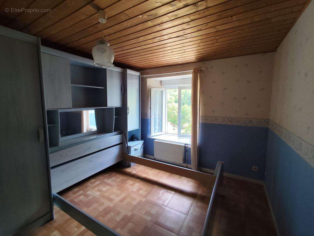 Maison 4 pièces 76 m² à vendre à Le Chambon (07160) - photo 5