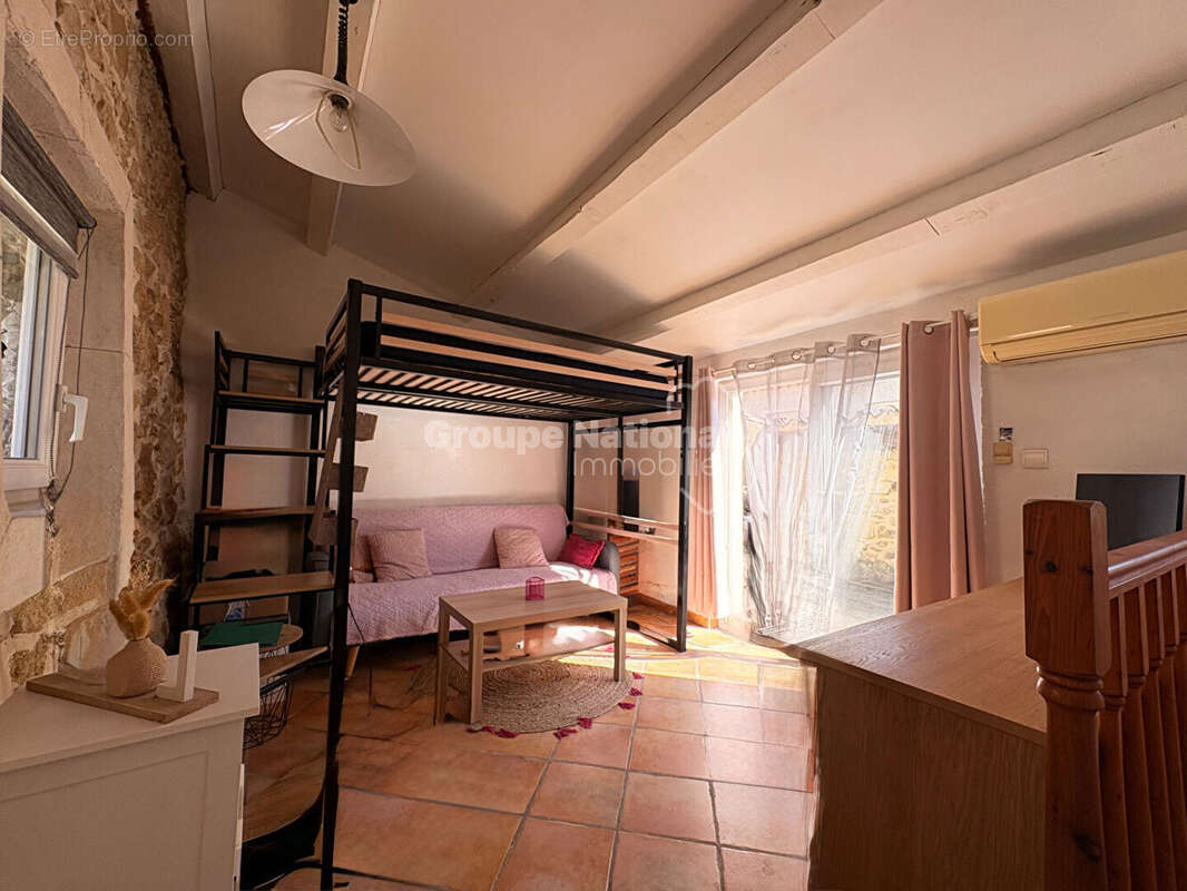 Maison à ROQUEMAURE