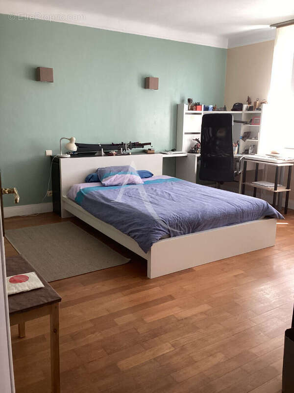 Maison à COMBS-LA-VILLE