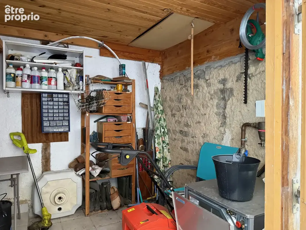 Auv 1234 : Maison rénovée avec jardin et garage à Marcillat, 641m2 - photo 26