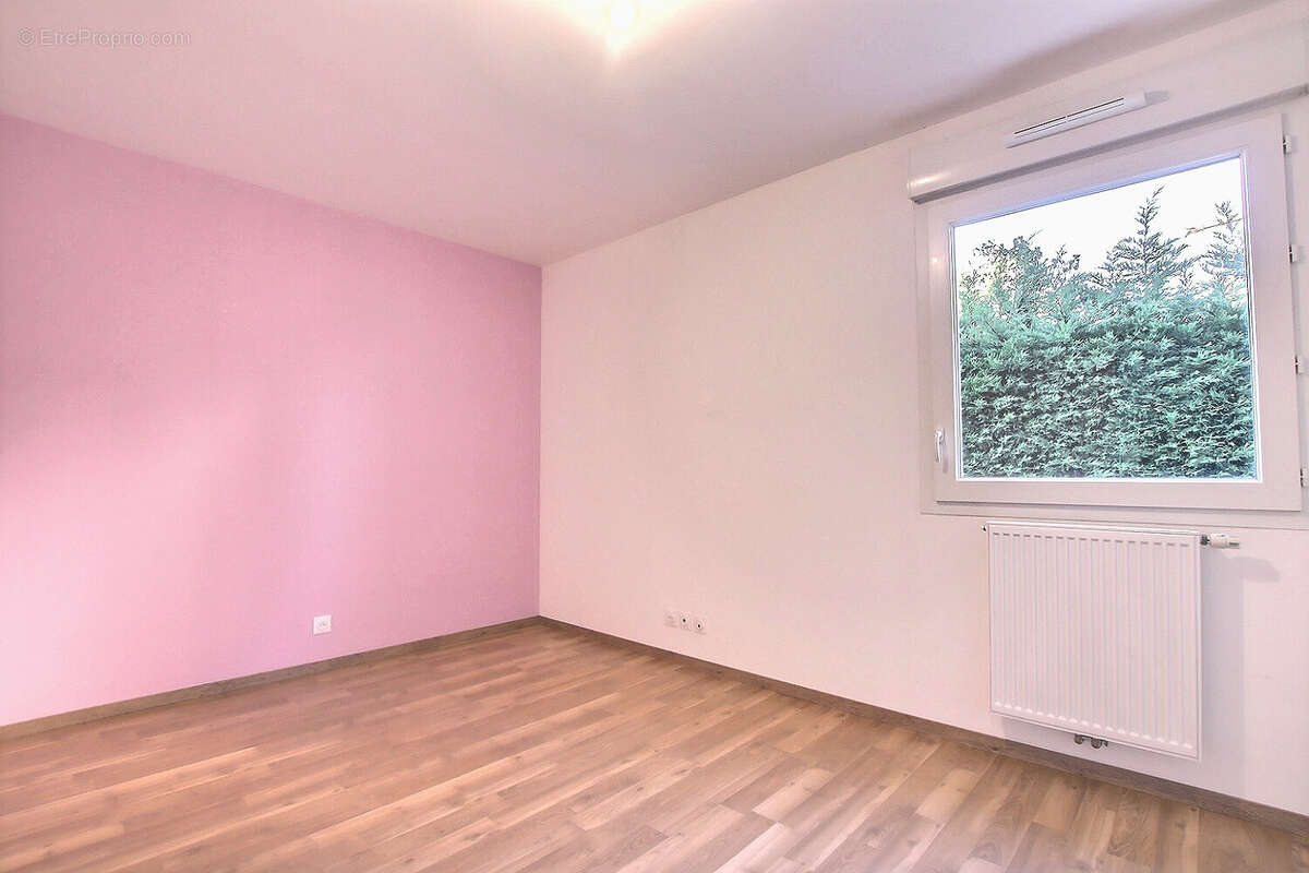 Appartement à SAINT-PIERRE-EN-FAUCIGNY