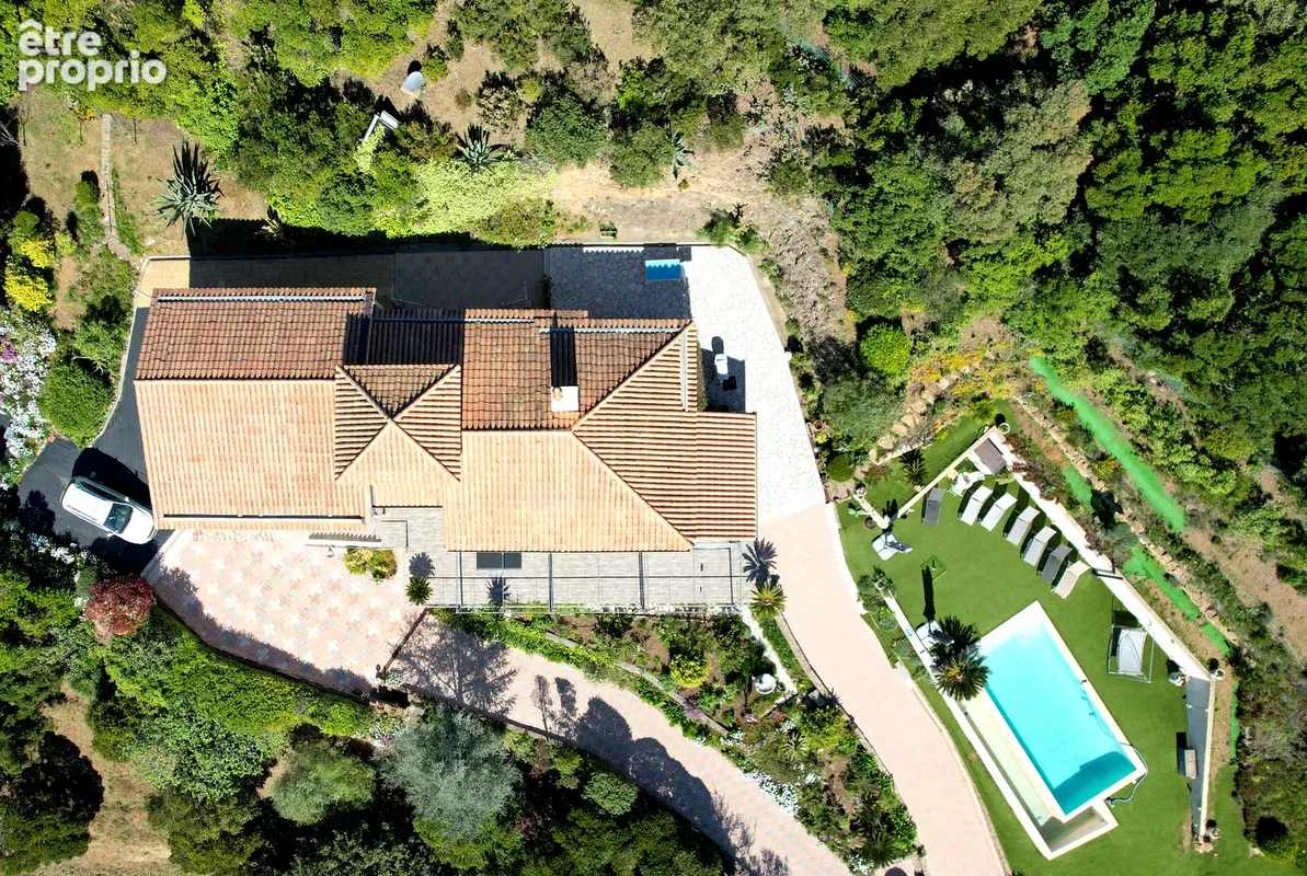 Les issambres , villa 185 m² , 5 pièces , vue degagée jusqu'à la mer - photo 10