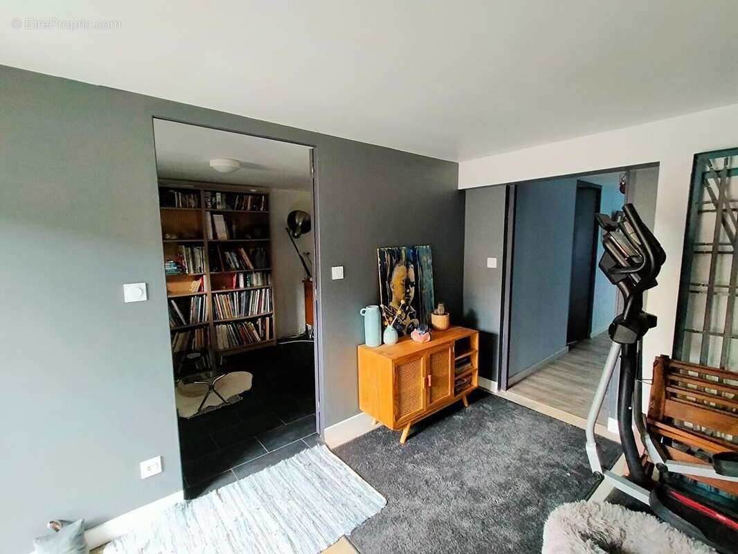 Maison à VILLAINES-LA-JUHEL