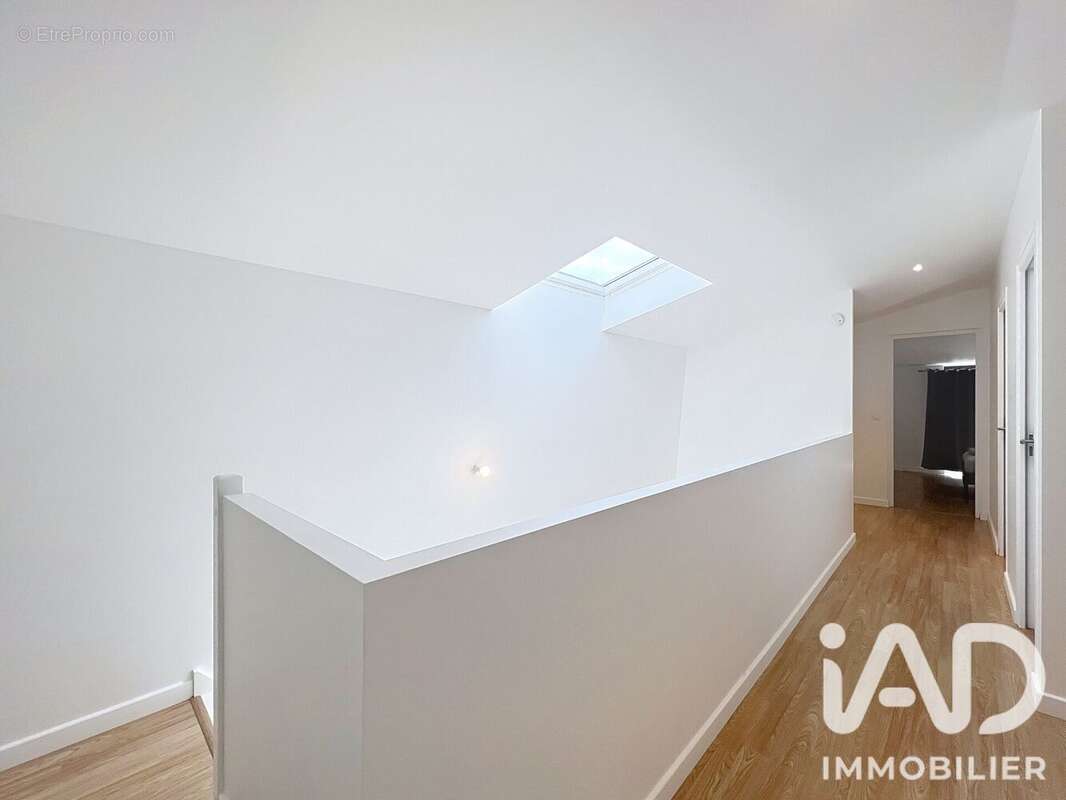 Appartement 147 m² à Champigny-Sur-Marne  - photo 7
