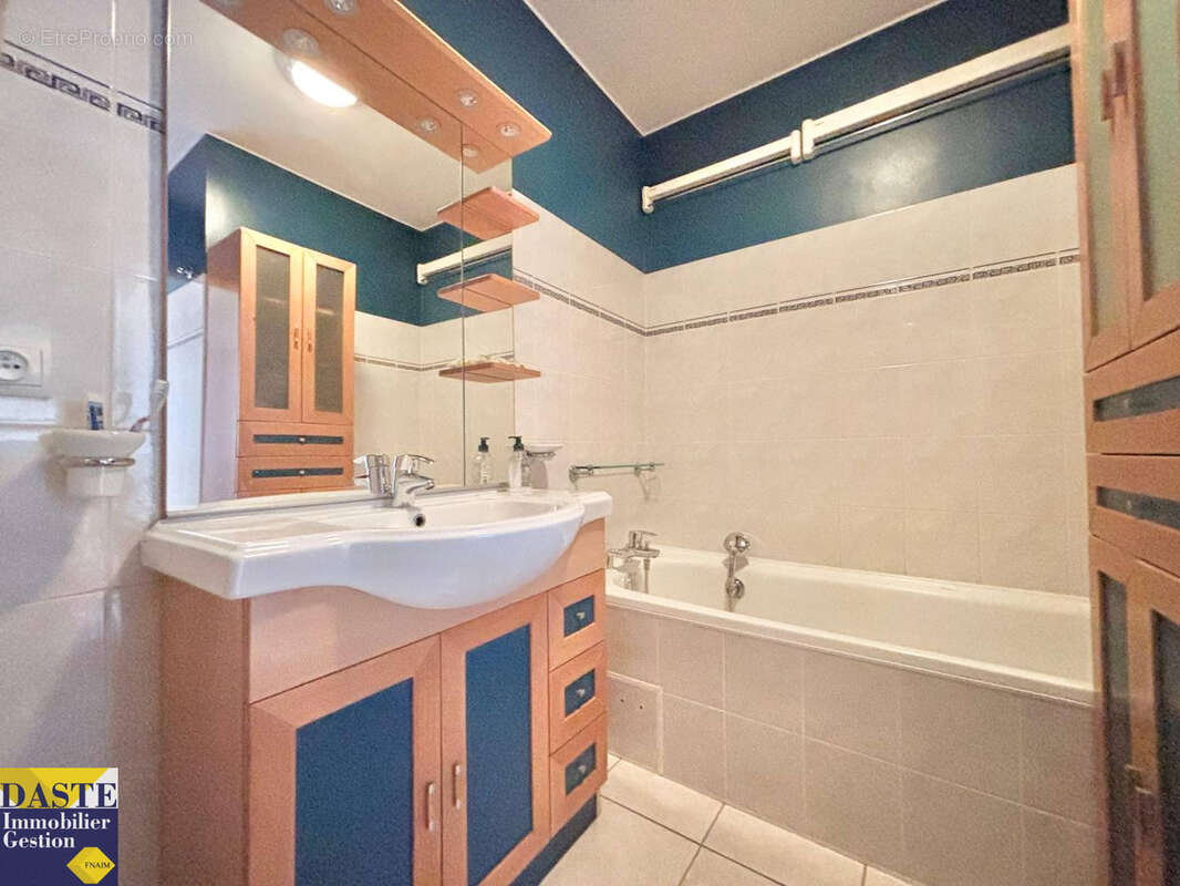 Appartement à PONTAULT-COMBAULT