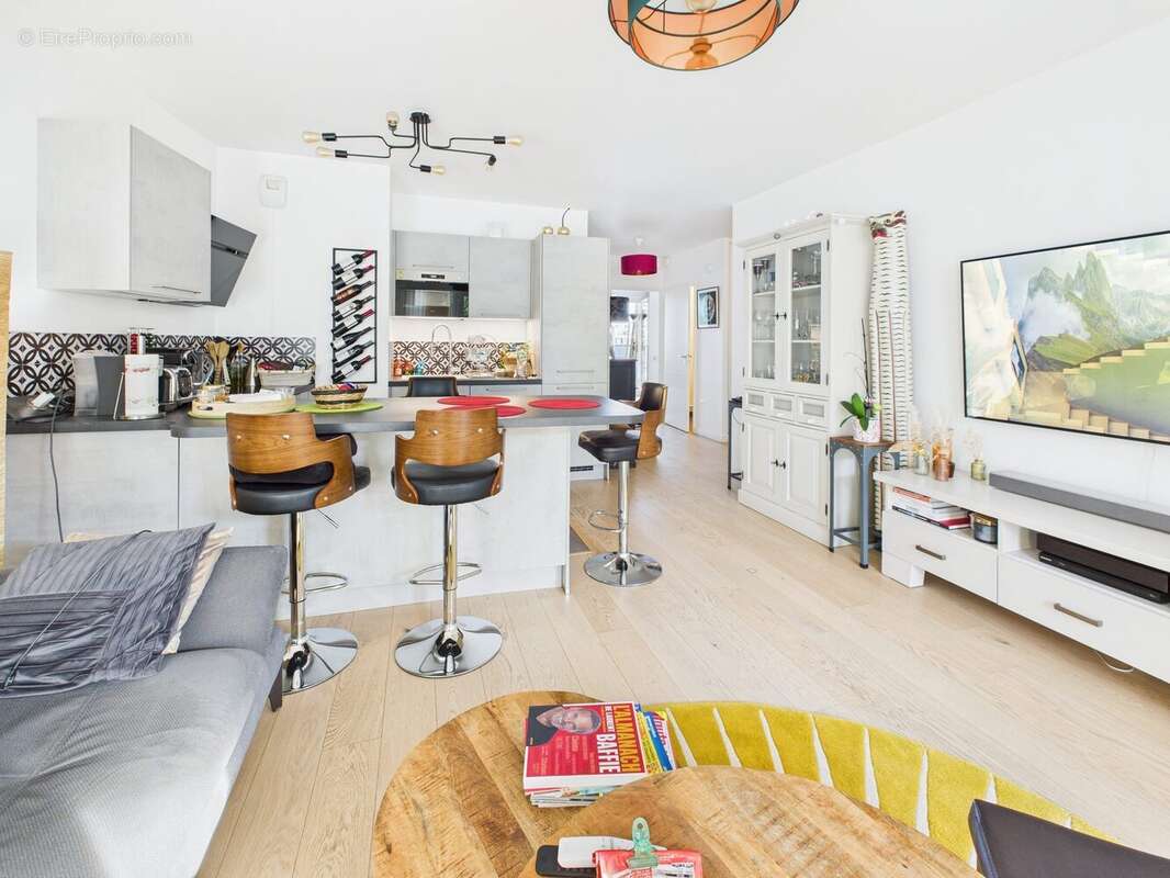 Appartement à ISSY-LES-MOULINEAUX