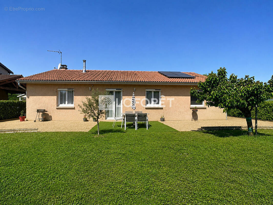 Maison à BELLEVILLE