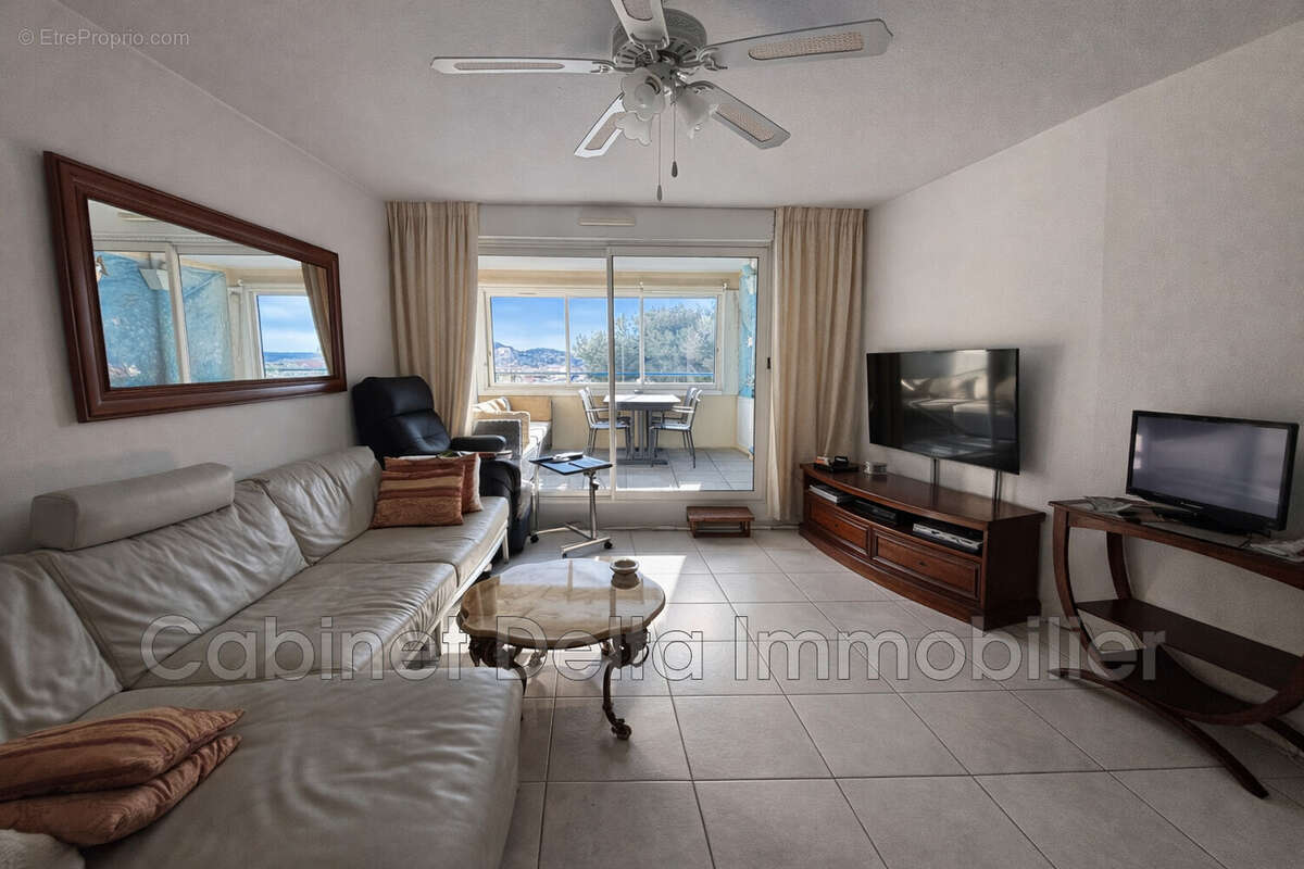 Appartement à SANARY-SUR-MER