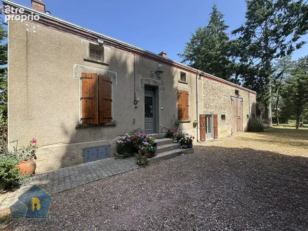 Maison 108 m² à Boussac  - photo 7