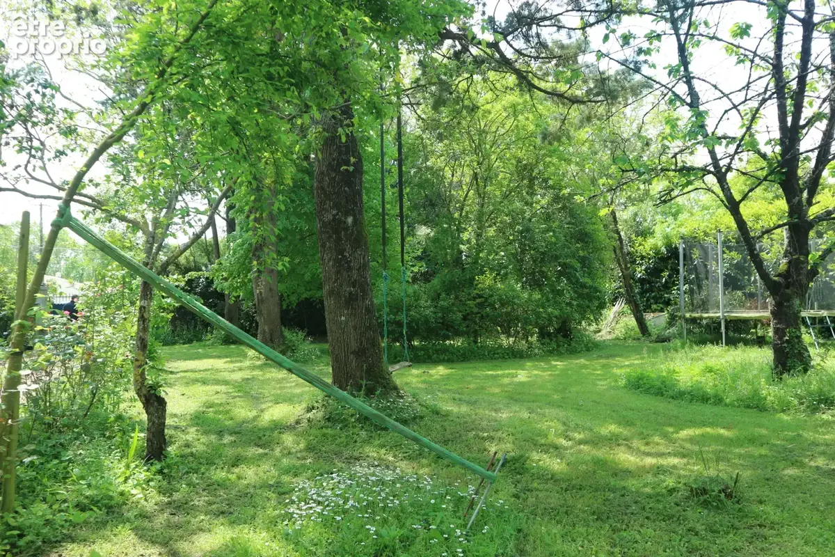 Magnifique terrain constructible, dans propriete d'exception, de 400 m2. a 10 mn de la rochelle. - photo 8