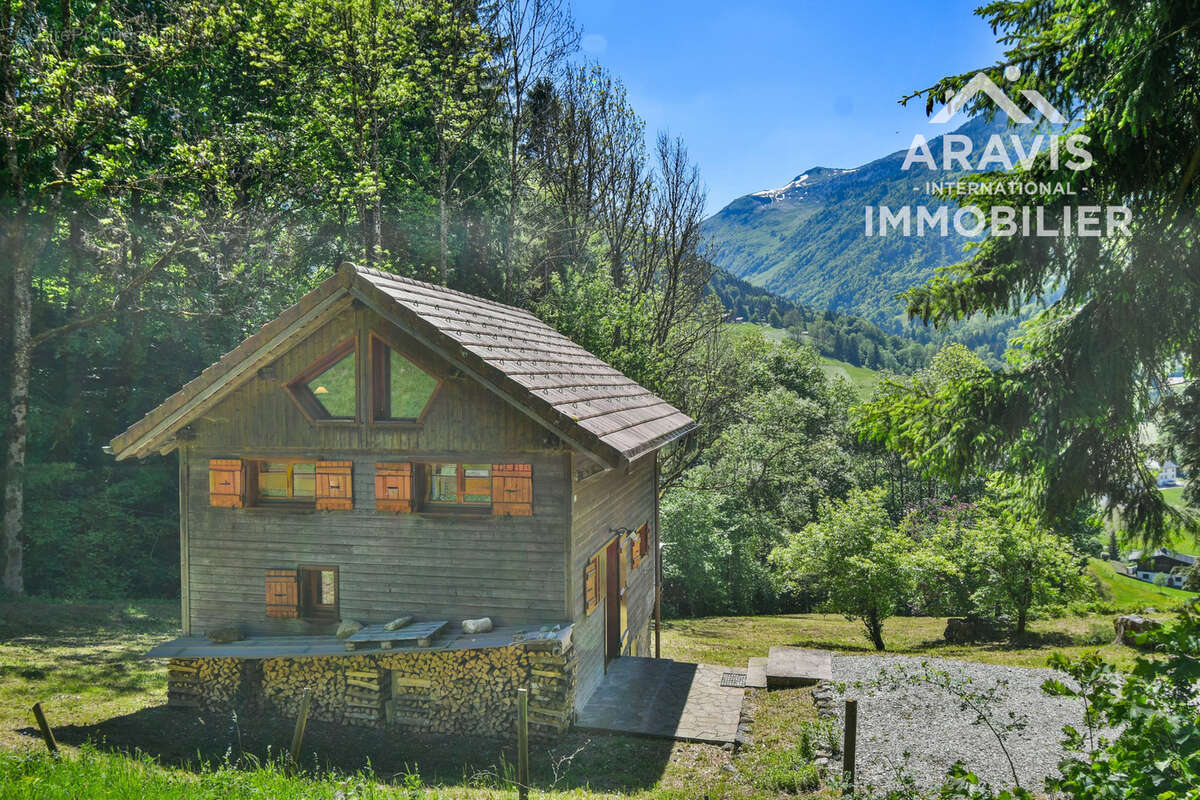 Maison à BONNEVILLE