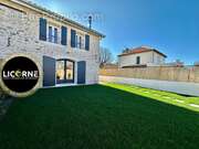 Maison à LE PUY-SAINTE-REPARADE