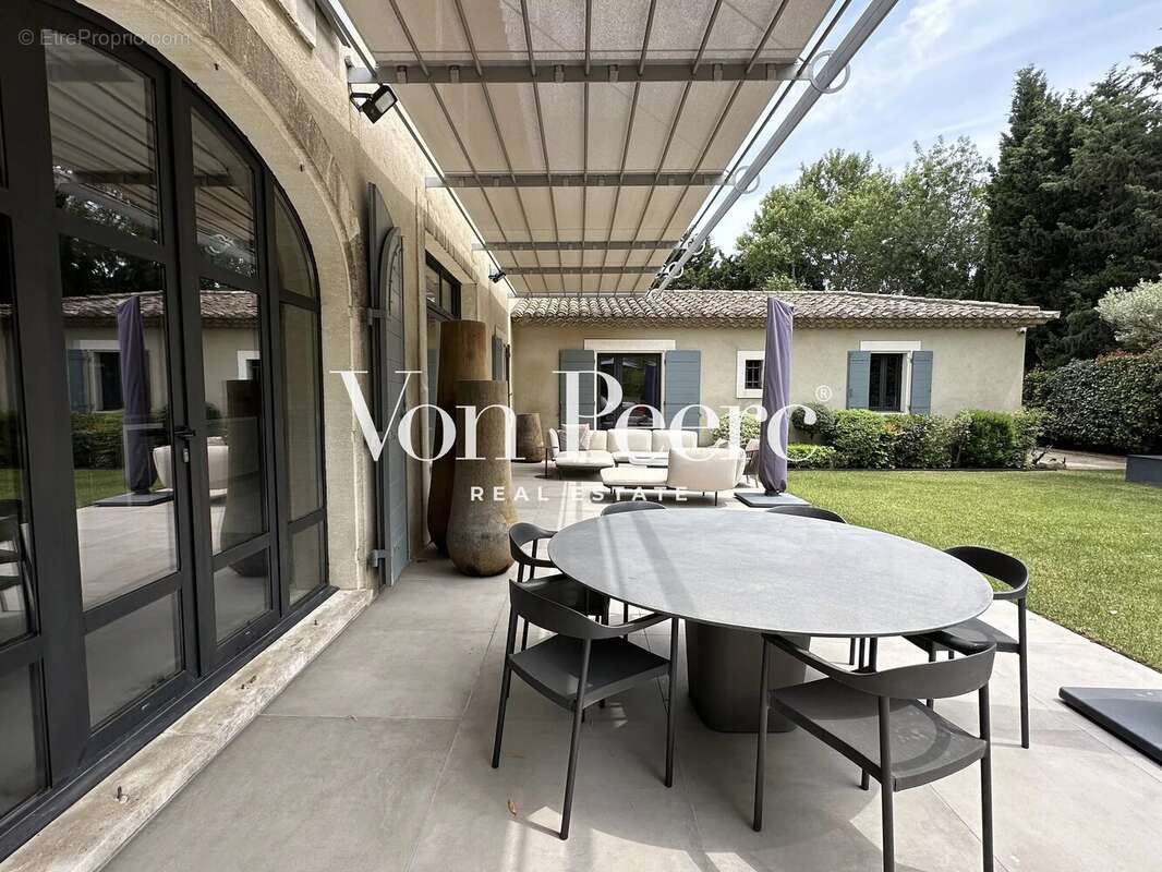 Maison à MAUSSANE-LES-ALPILLES