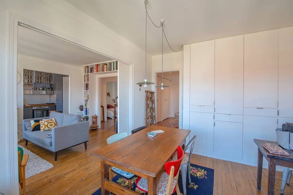 Appartement à VIROFLAY