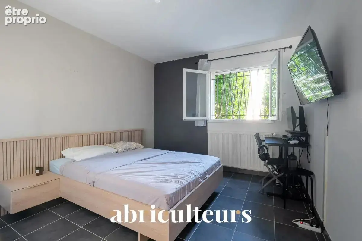 Appartement T3 en rez-de-jardin à Gardanne – Terrasse et parking privatif - photo 8