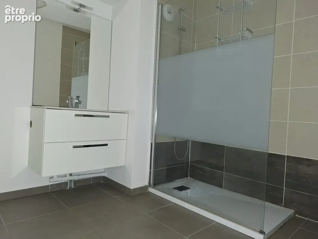 Appartement T4 lumineux avec terrasse et garage   Centre de Quincieux - photo 14