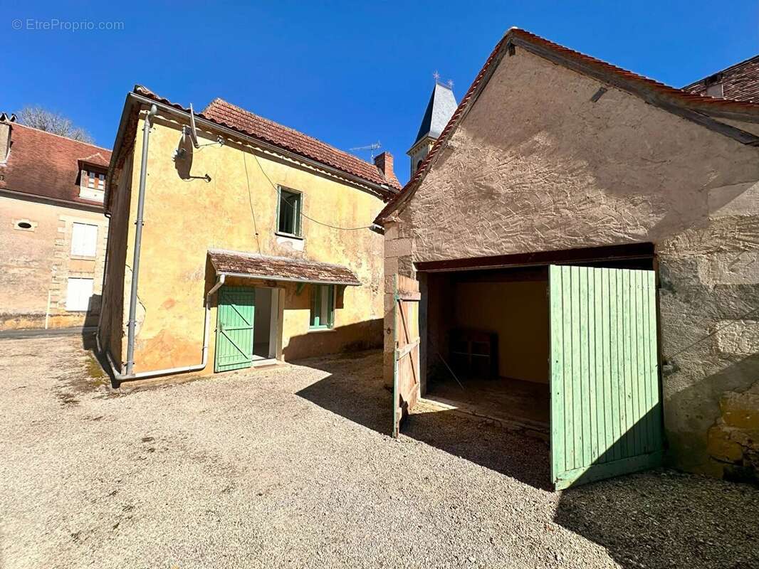 Maison à LAMONZIE-MONTASTRUC