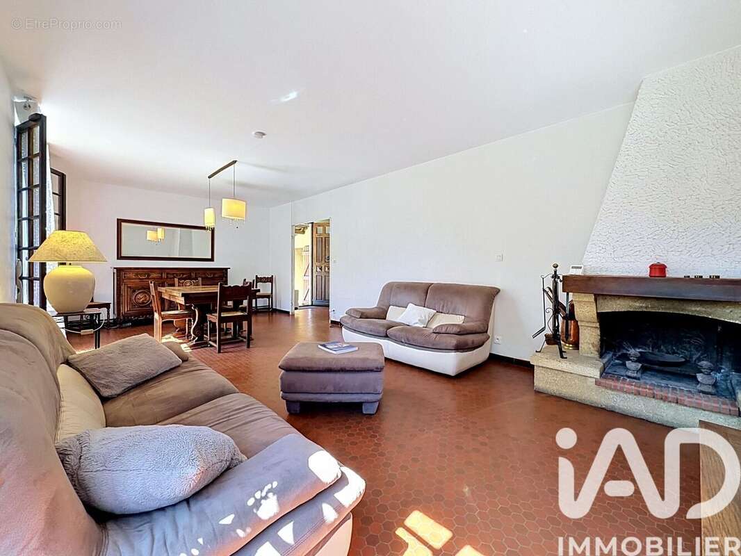 Photo 7 - Maison à LAMANON