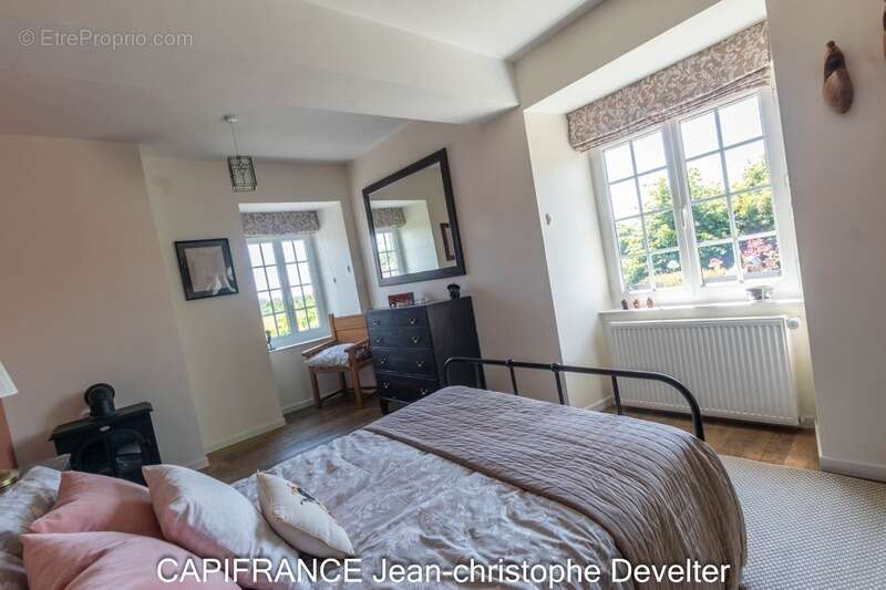 Maison à SAINT-FRAIMBAULT