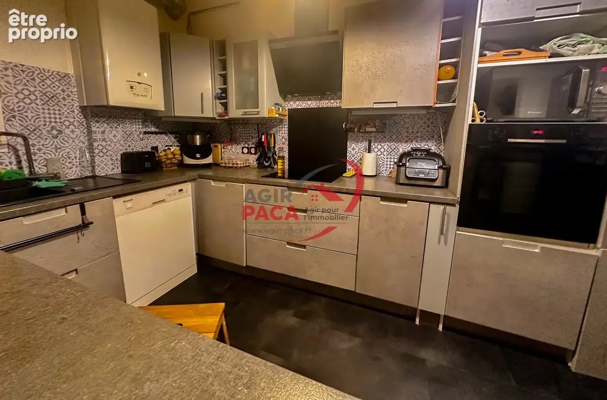 4 pièces 82.16 m2 villejuif - rez-de-jardin - terrasse privative et cave - photo 5