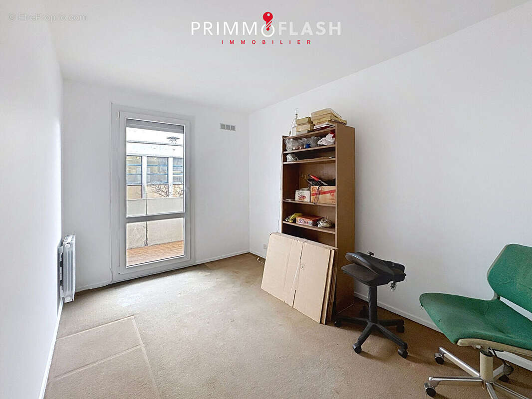 Appartement à LA COURNEUVE