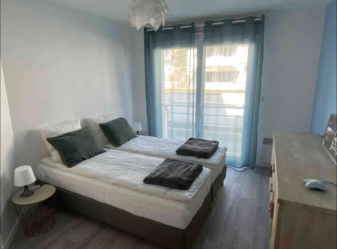 Appartement à TROUVILLE-SUR-MER