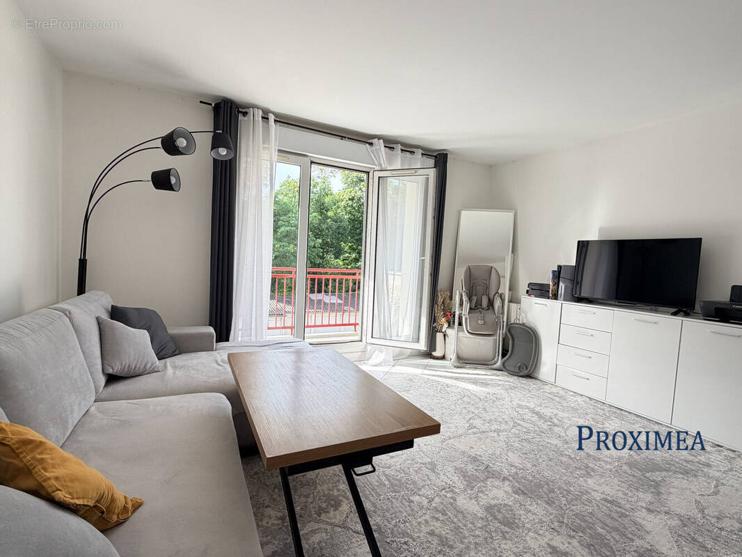 Appartement à PONTAULT-COMBAULT