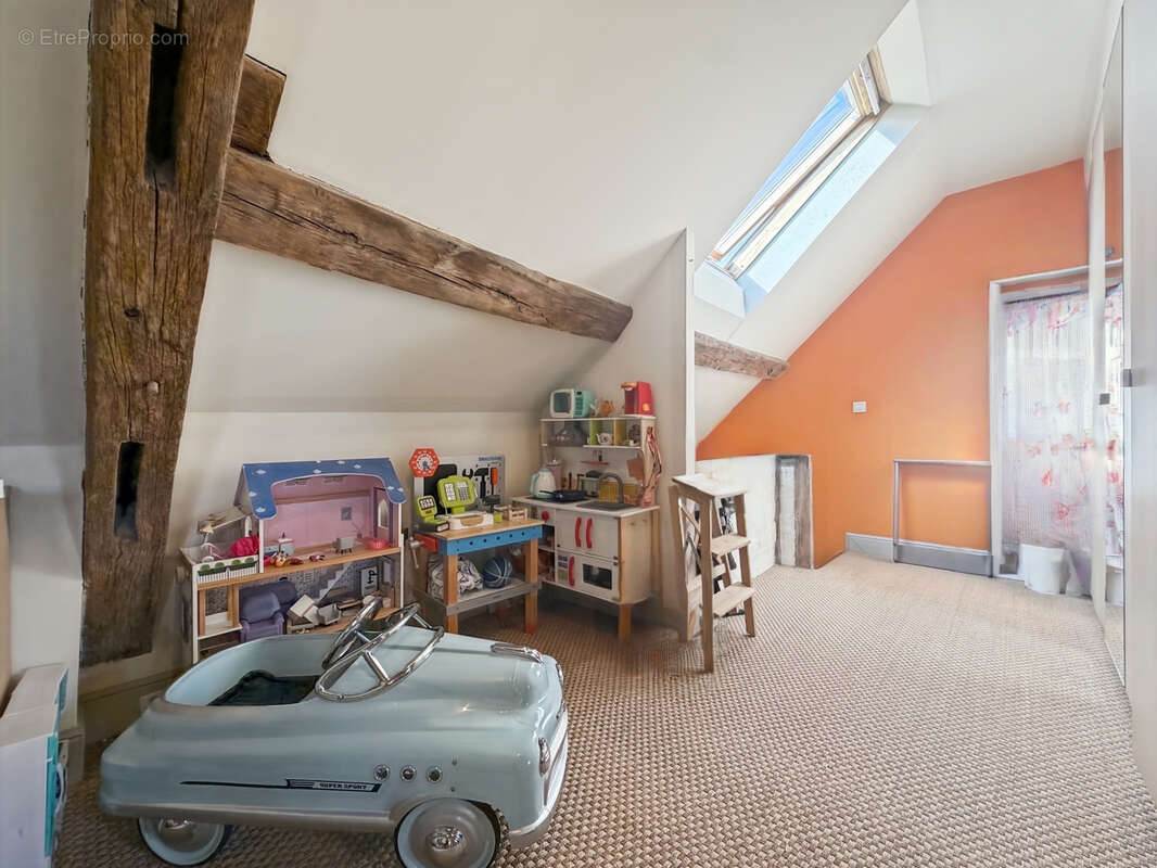 Maison de caractère avec jardin - Potentiel profession libérale - photo 9