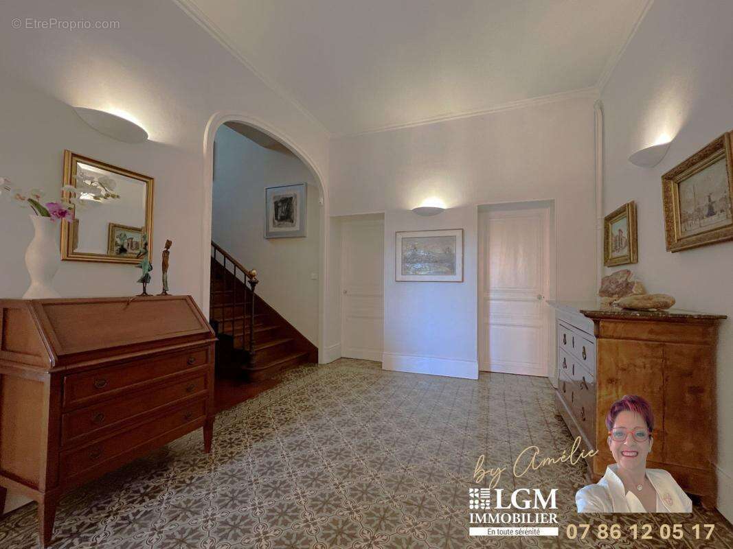 Élégante demeure de caractère – parc arboré – 262 m² – château-thierry - 6 chambres - photo 4