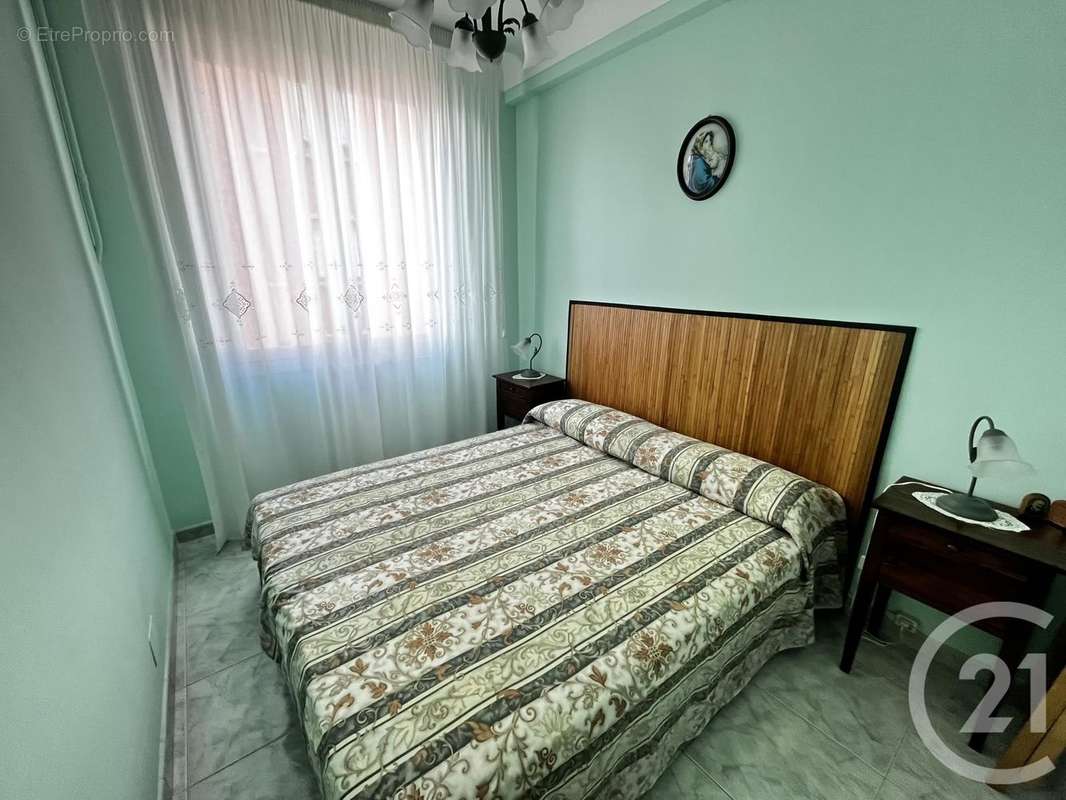 Appartement à ROQUEBRUNE-CAP-MARTIN