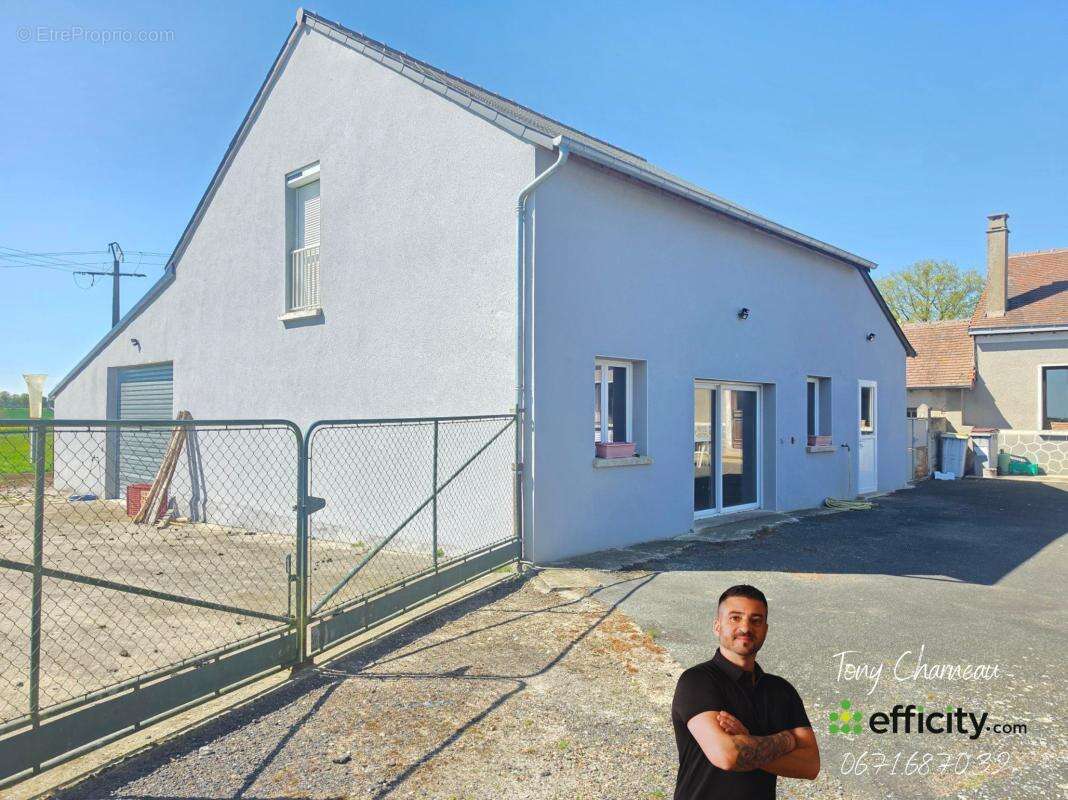 Maison à EPUISAY