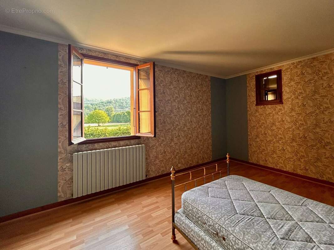 Grande maison lotoise 6 chambres avec pigeonnier, proche de Gourdon - photo 8