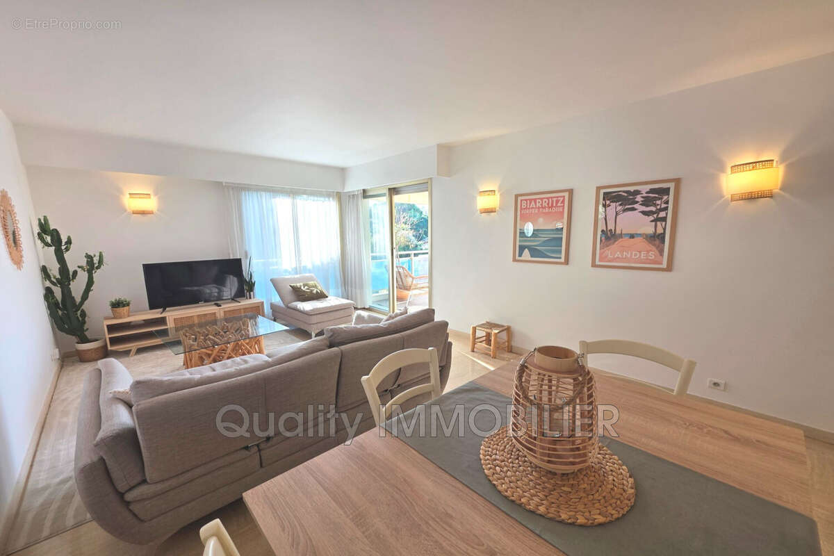 Appartement à CANNES