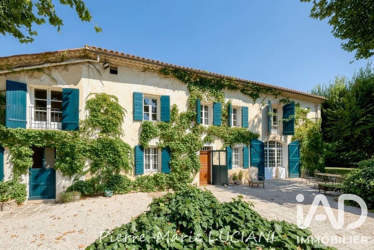 Photo 1 - Maison à LE PUY-SAINTE-REPARADE