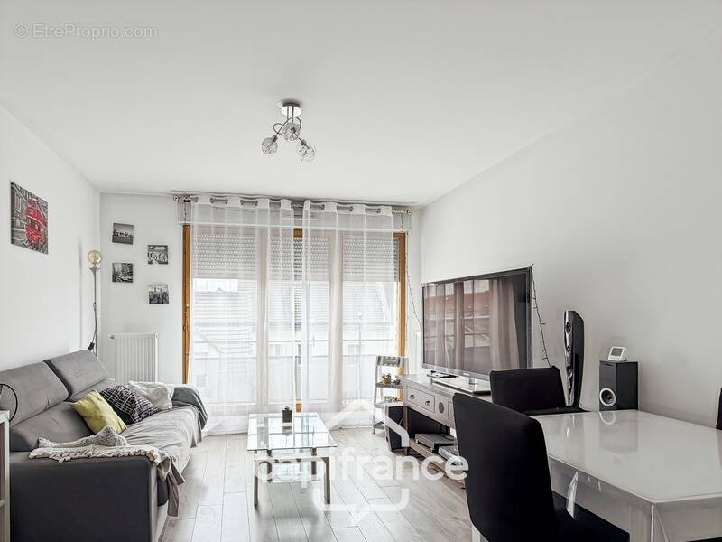 Appartement à DAMMARTIN-EN-GOELE