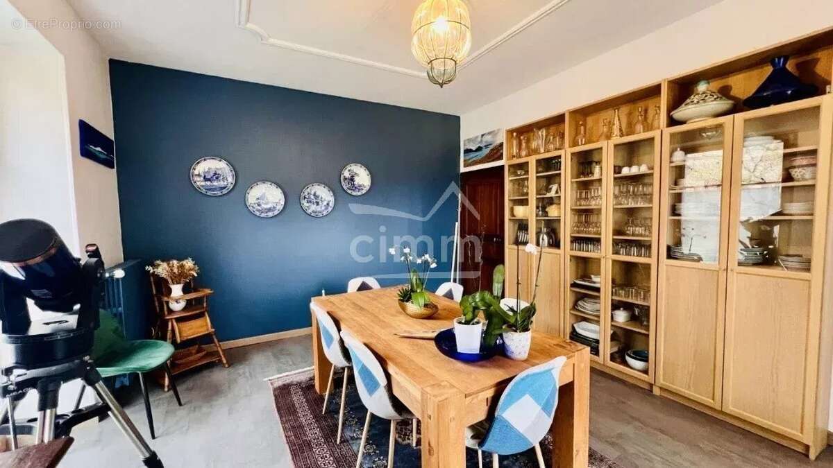 Maison à LA MOTTE-DU-CAIRE