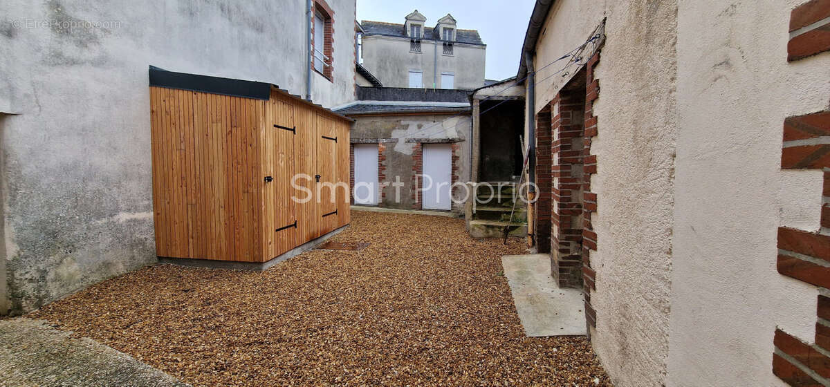 Appartement à SEGRE